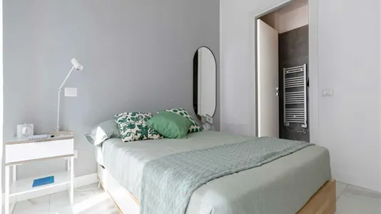 Rooms in Milano Zona 5 - Vigentino, Chiaravalle, Gratosoglio - photo 1