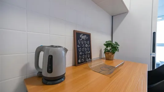 Rooms in Valencia La Zaidía - photo 9