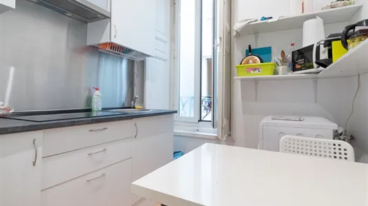 Rooms in Madrid Centro - photo 4