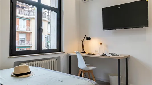 Rooms in Madrid Moncloa-Aravaca - photo 4