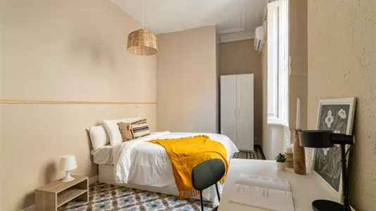 Rooms in Barcelona Ciutat Vella - photo 6