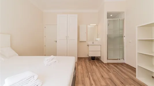 Rooms in Madrid Retiro - photo 4