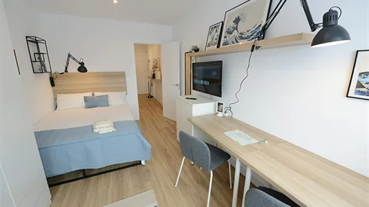 Rooms in Bilbao - photo 8