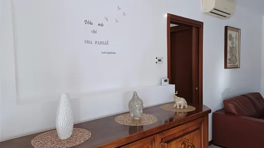 Rooms in Baranzate - photo 9