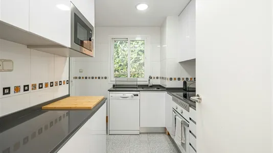 Rooms in Madrid Chamartín - photo 7