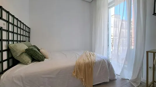 Rooms in Madrid Centro - photo 6