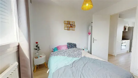Rooms in Lyon - photo 3