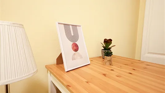 Rooms in Barcelona Eixample - photo 6