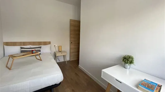 Rooms in Madrid Carabanchel - photo 2