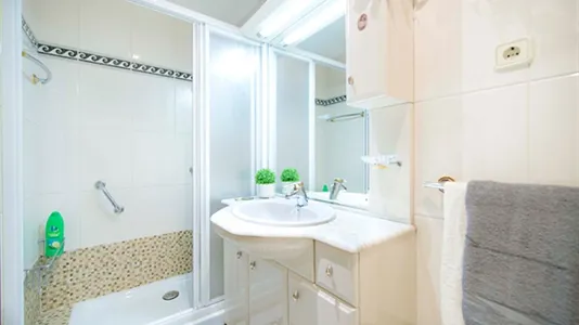 Rooms in Bilbao - photo 10