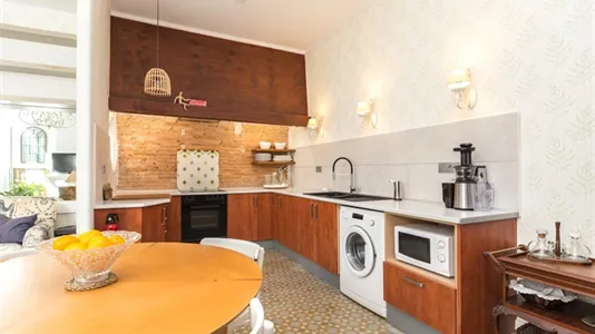 Apartments in Terrassa - photo 6