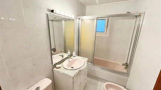 Rooms in Bilbao - photo 9