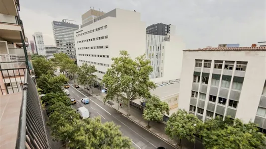 Rooms in Barcelona Les Corts - photo 9