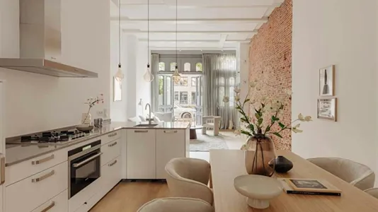 Apartments in Amsterdam Centrum - photo 9