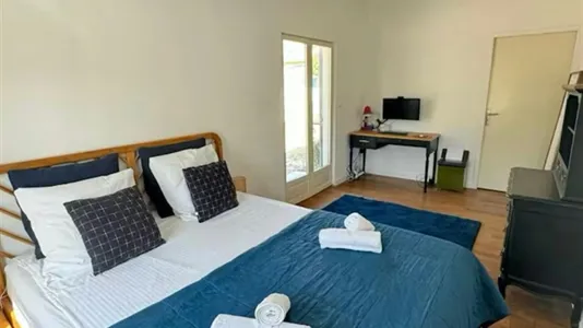 Houses in Brignoles - photo 9