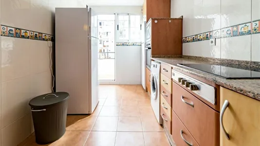 Rooms in Valencia Extramurs - photo 8