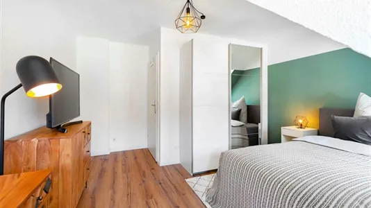 Rooms in Dusseldorf - photo 2