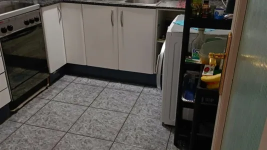 Rooms in Barcelona Sant Martí - photo 9