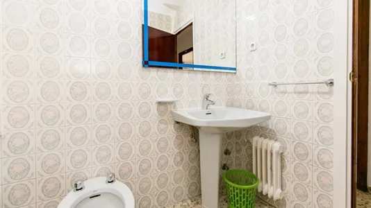 Rooms in Granada - photo 5