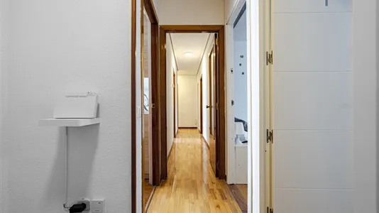 Rooms in Guadalajara - photo 9