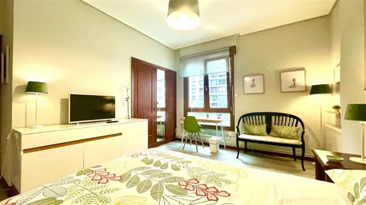 Rooms in Bilbao - photo 9