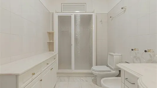 Rooms in Sintra - photo 6