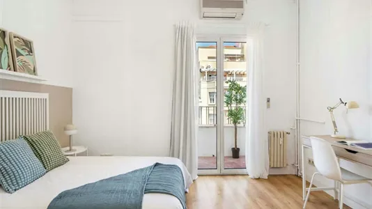 Rooms in Madrid Retiro - photo 7