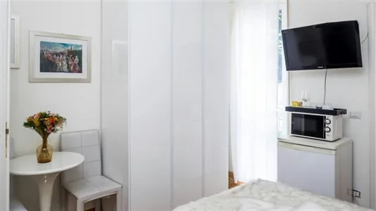 Rooms in Milano Zona 1 - Centro storico - photo 4