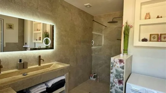 Houses in Brignoles - photo 2