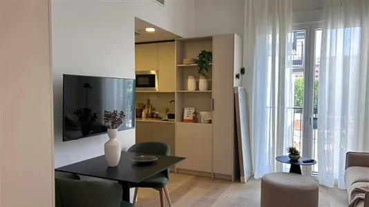 Apartments in El Encinar de los Reyes - photo 6