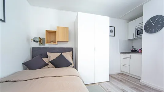 Apartments in Dusseldorf - photo 7