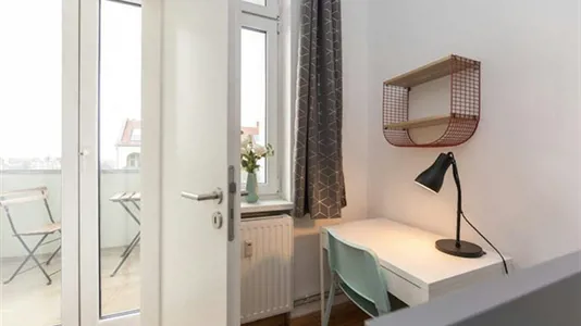 Rooms in Berlin Charlottenburg-Wilmersdorf - photo 3