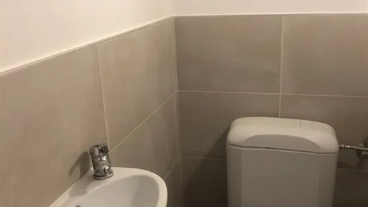 Rooms in Brussels Schaarbeek - photo 4