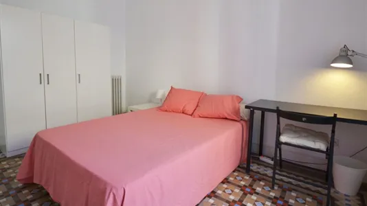 Rooms in Madrid Centro - photo 4