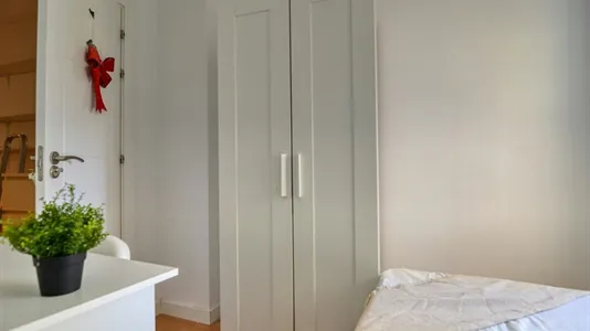 Rooms in Madrid Salamanca - photo 4