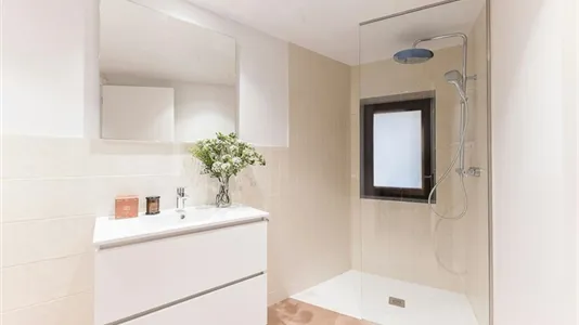 Apartments in Barcelona Ciutat Vella - photo 9