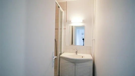Rooms in Nanterre - photo 9