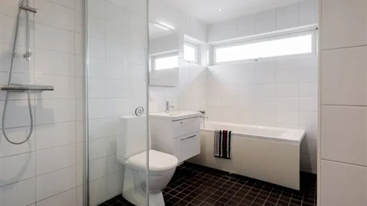 Houses in Södertälje - photo 15