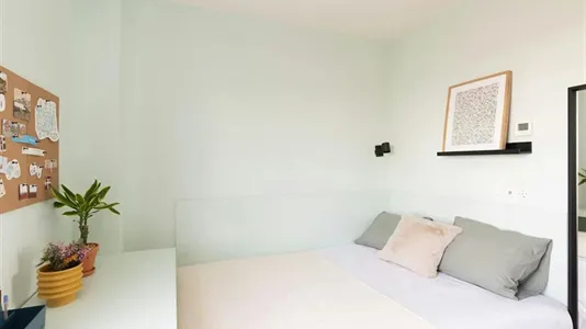 Houses in Cerdanyola del Vallès - photo 5