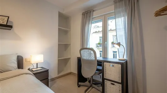 Rooms in Valencia L'Eixample - photo 5