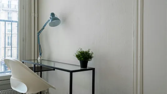 Apartments in Paris 18ème arrondissement - Montmartre - photo 6