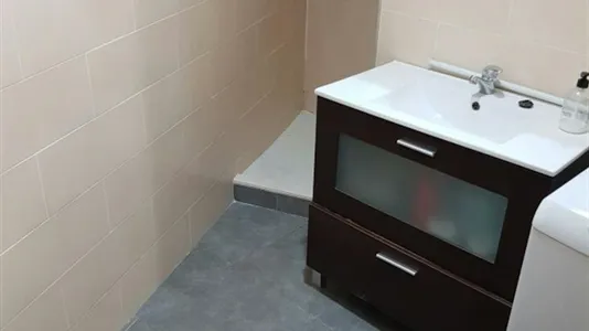 Rooms in el Camí de Vera - photo 6