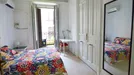 Room for rent, Madrid Centro, Madrid, &lt;span class=&quot;blurred street&quot; onclick=&quot;ProcessAdRequest(7746973)&quot;&gt;&lt;span class=&quot;hint&quot;&gt;See streetname&lt;/span&gt;[xxxxxxxxxxxxx]&lt;/span&gt;