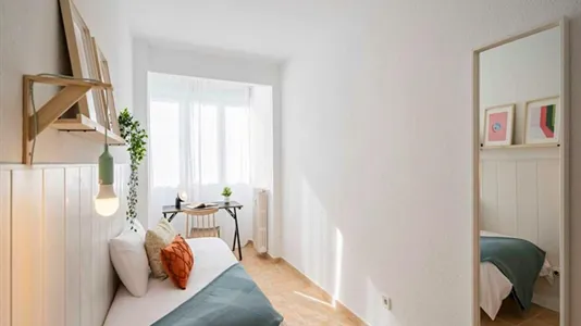 Rooms in Madrid Tetuán - photo 8