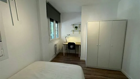 Rooms in Madrid Chamberí - photo 3