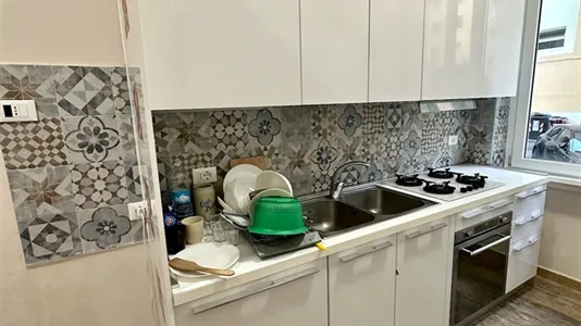 Rooms in Roma Municipio II – Parioli/Nomentano - photo 10