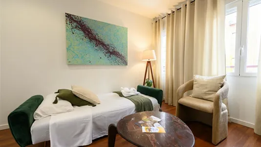 Apartments in Madrid Ciudad Lineal - photo 7