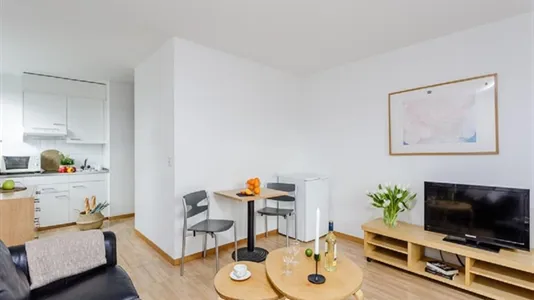 Apartments in Zürich Distrikt 11 - photo 4