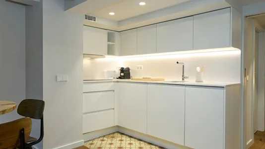Apartments in Barcelona Ciutat Vella - photo 9