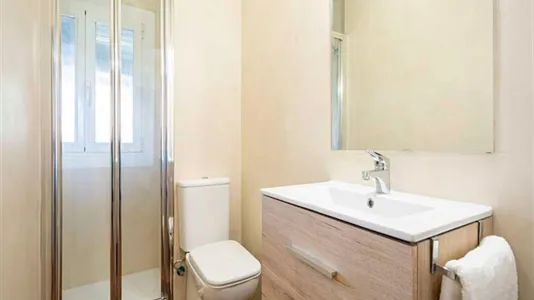 Rooms in Madrid Tetuán - photo 10